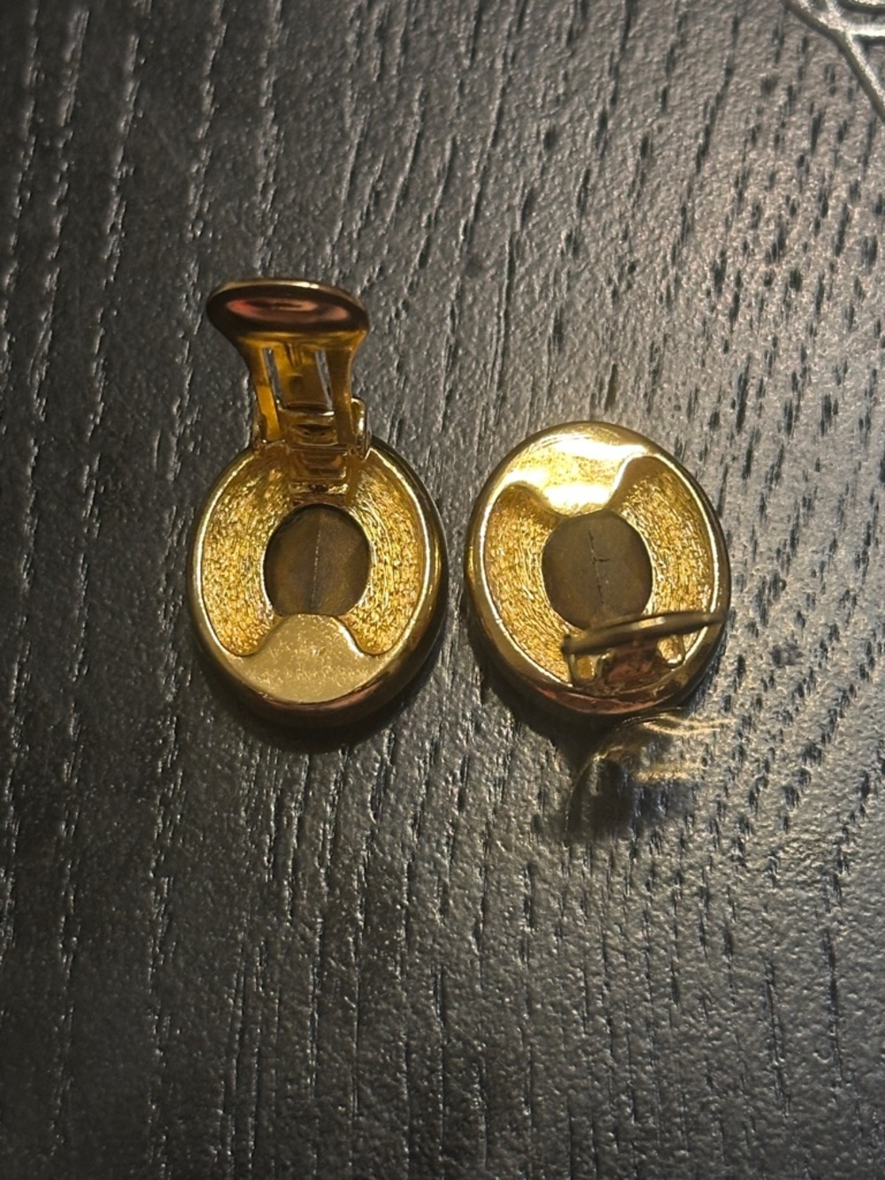 Christian Dior Vintage Clip-On Earrings - Picture 3 of 5
